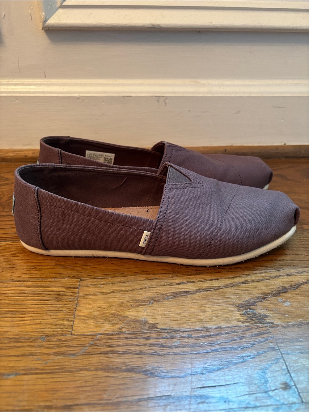 Women's Gray Toms Sneakers